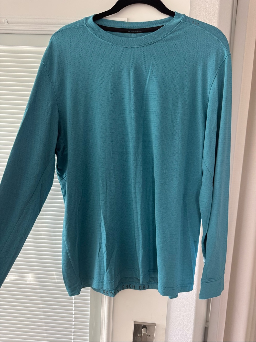 lululemon athletica Long-Sleeve Crew Top in Teal Blue
